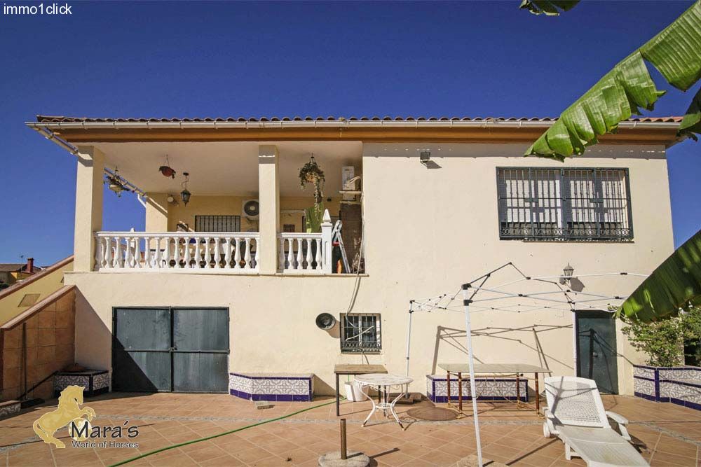 Haus mit Pool und Pferdeboxen in Andalusien, Provinz Sevilla, Coto Donana zu verkaufen   