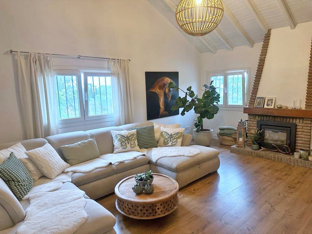 2417 Andalusien, Alhaurin de la Torre, haus mit gästeapartment und möglichkeit 1-2 pferde zu halten