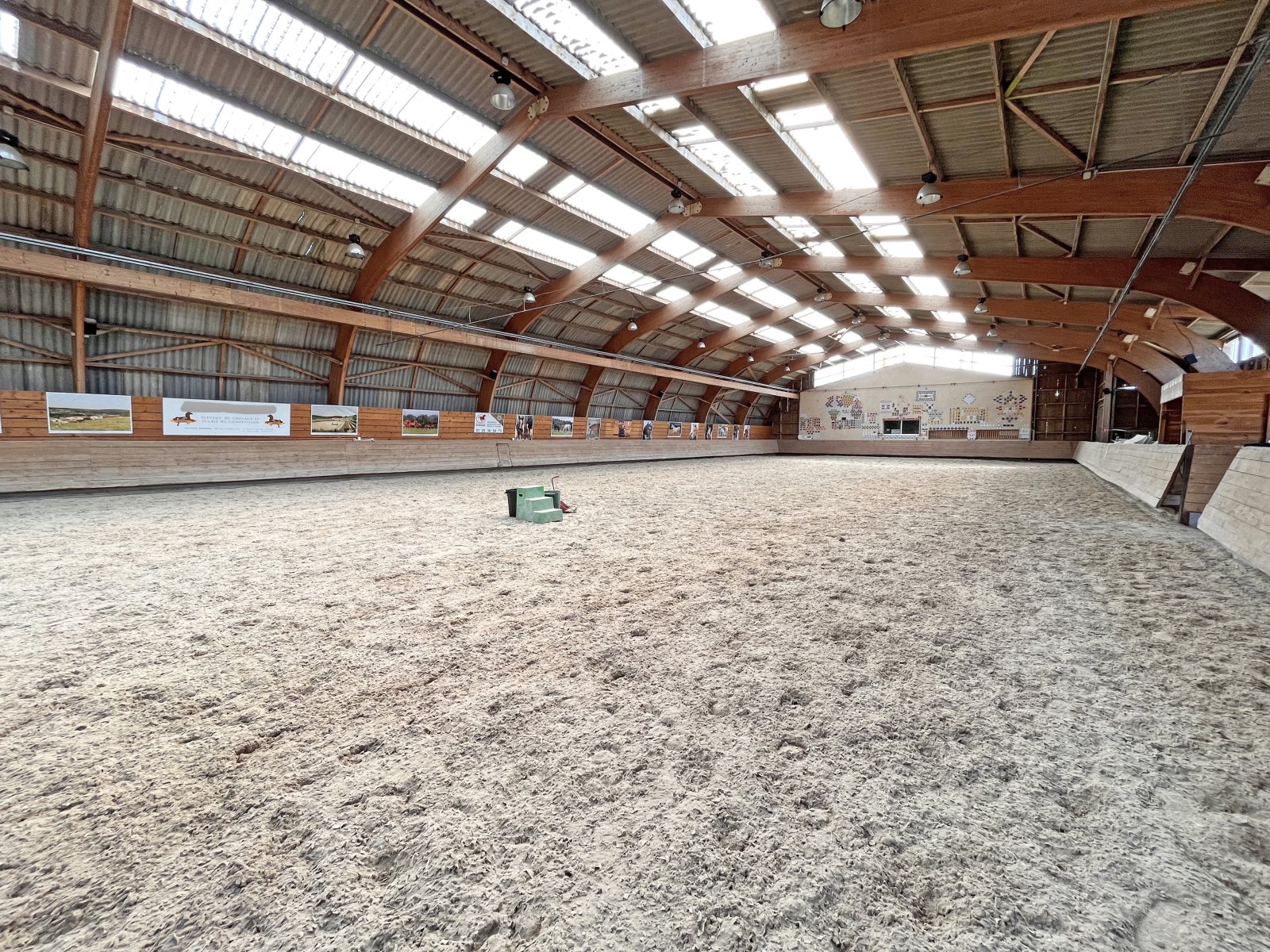 2538MP Frankreich, Vogesen, Epinal, Gestüt, Reitzentrum zu verkaufen 