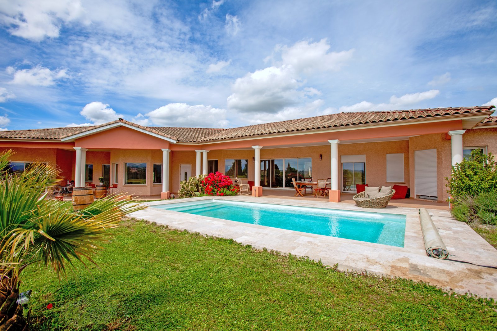 Ferran: Süd-Frankreich, nahe Montréal - Villa mit Pferdestall zu verkaufen!  Ferran: Süd-Frankreich, nahe Montréal - Villa mit Pferdestall zu verkaufen!