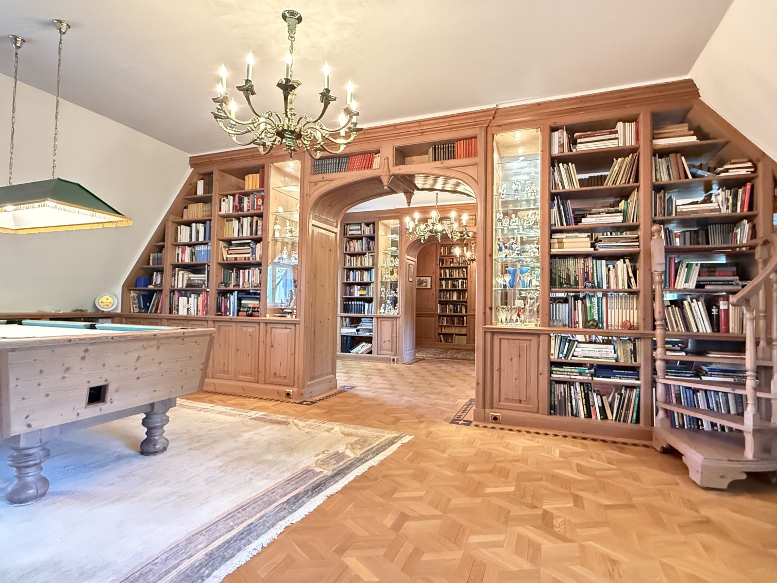 2611-1 hamburg, reitimmobilie, reitanwesen, haus mit stall zu verkaufen